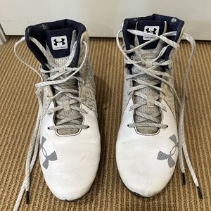 Under Armour Women’s cleats